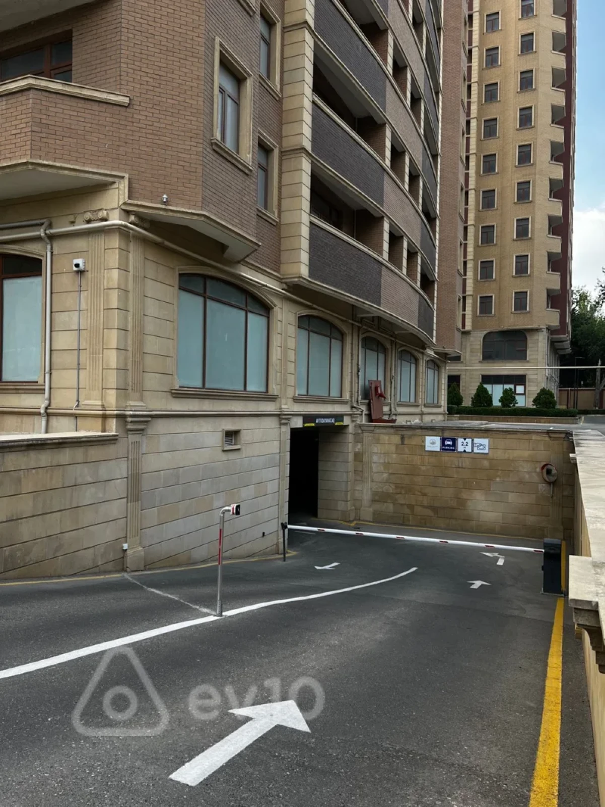 Kirayə verilir 2 otaqlı yeni tikili 85 m²