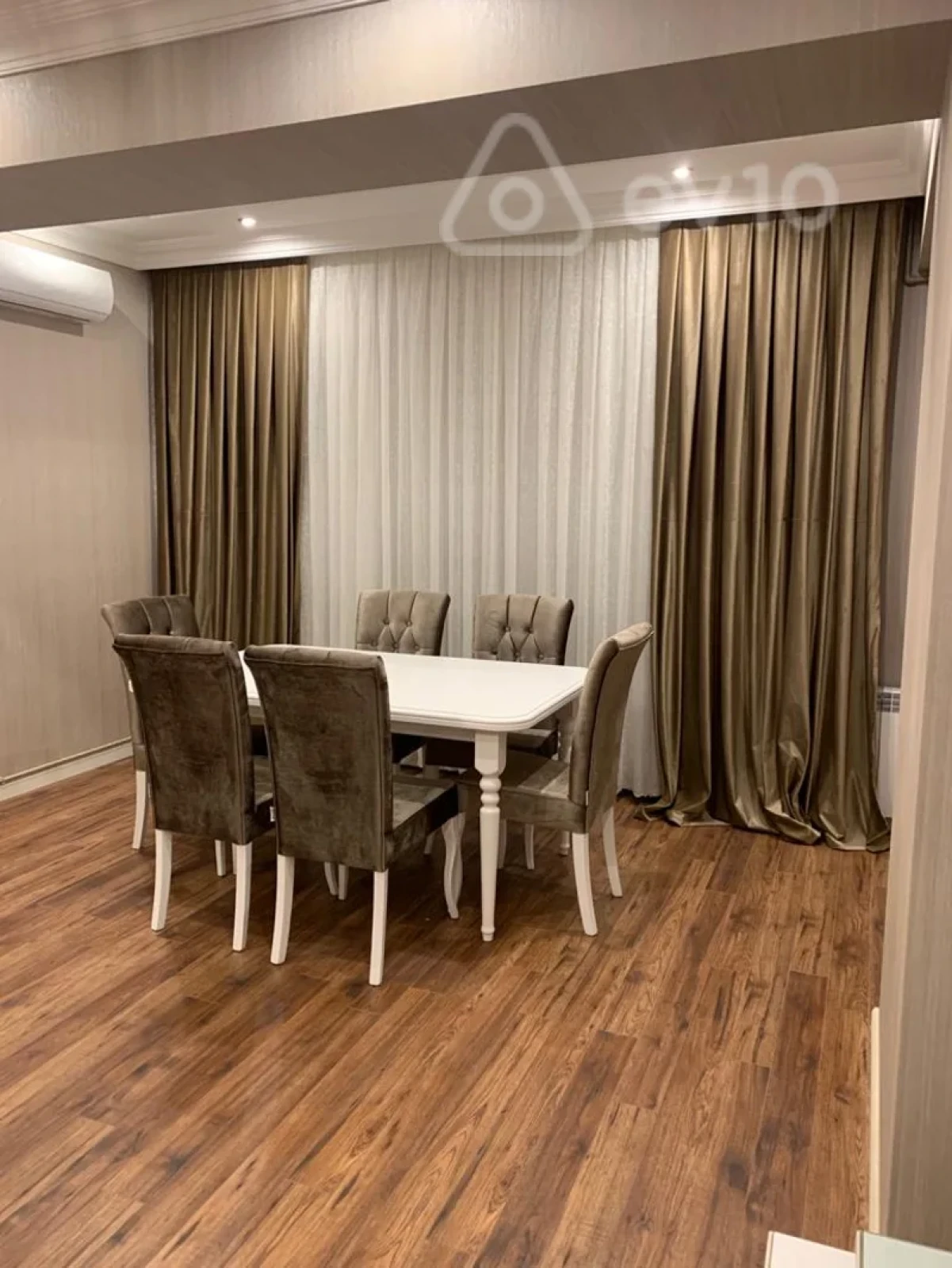 Kirayə verilir 3 otaqlı yeni tikili 100 m²