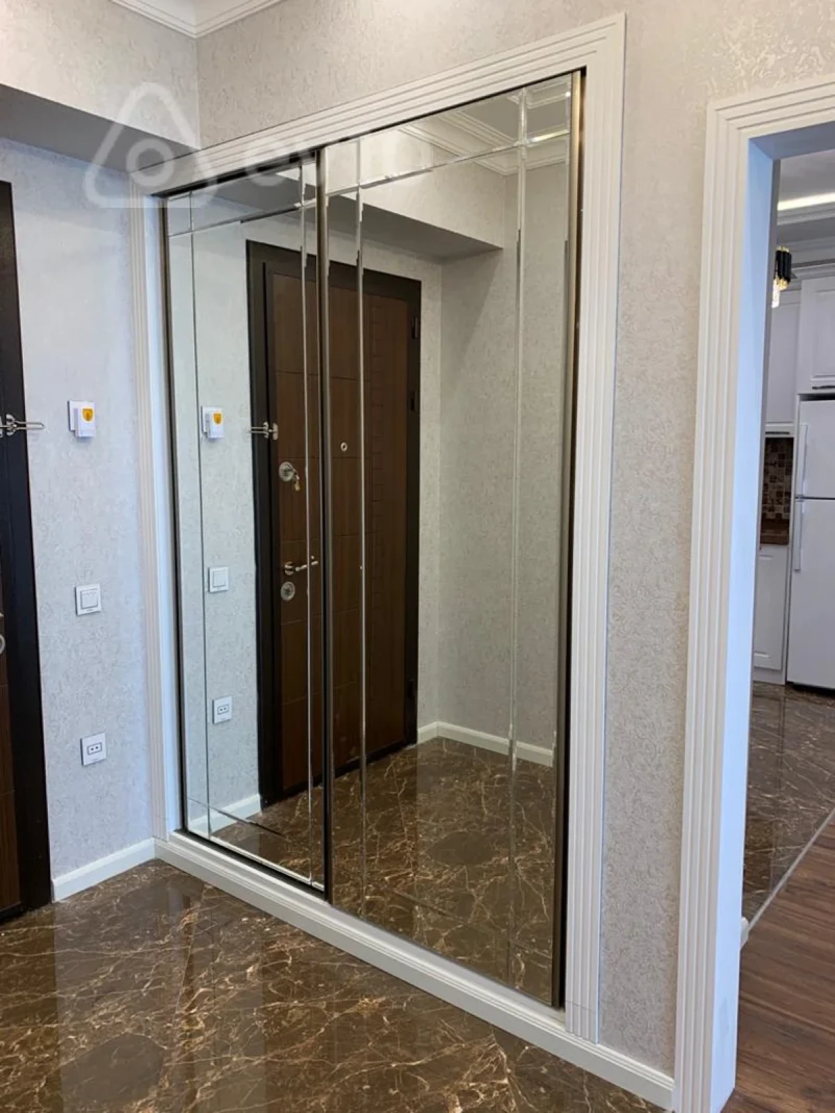 Kirayə verilir 3 otaqlı yeni tikili 100 m²