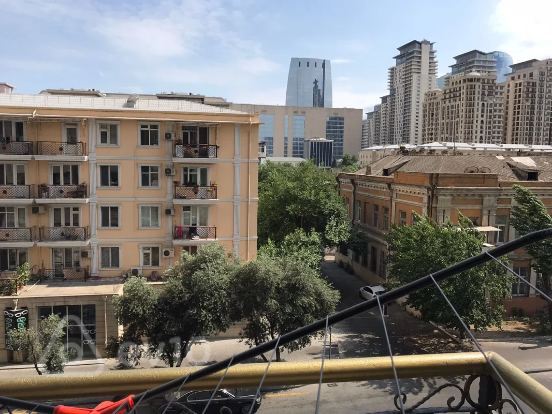 Kirayə verilir 3 otaqlı yeni tikili 120 m²