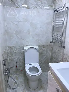 Kirayə verilir 3 otaqlı yeni tikili 120 m²