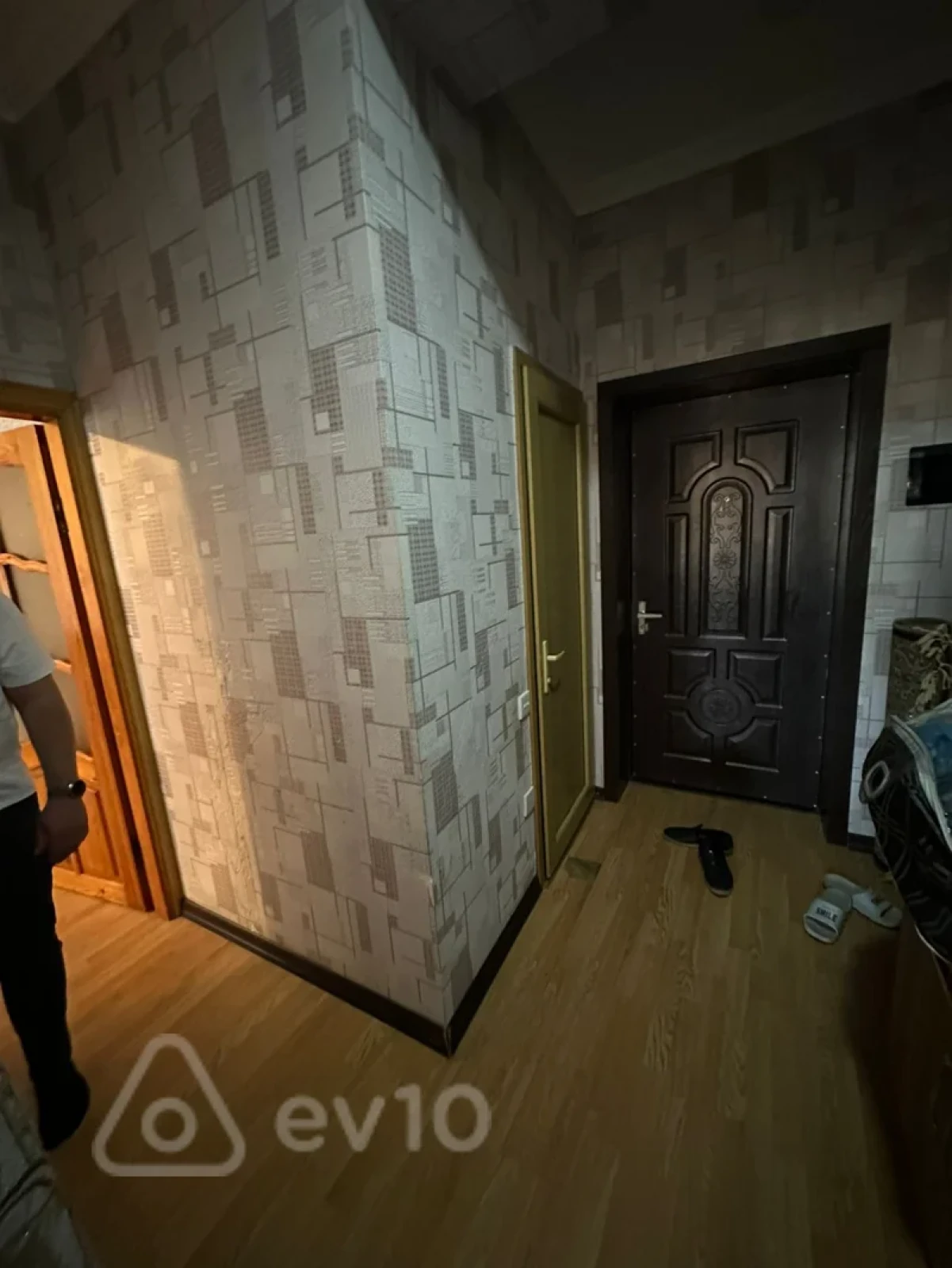 Kirayə verilir 2 otaqlı yeni tikili 65 m²