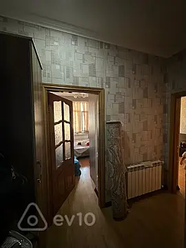 Kirayə verilir 2 otaqlı yeni tikili 65 m²