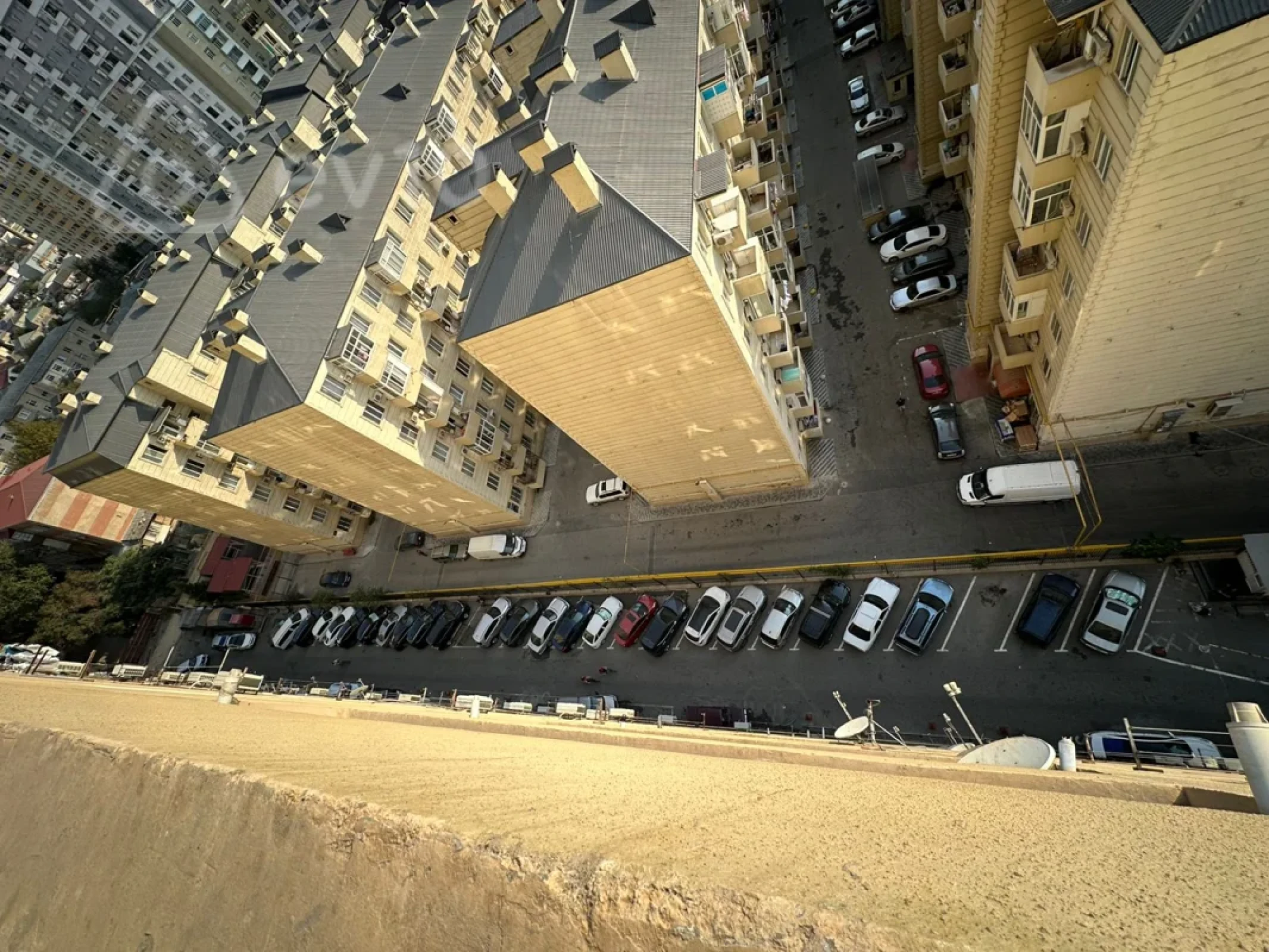 Kirayə verilir 2 otaqlı yeni tikili 65 m²