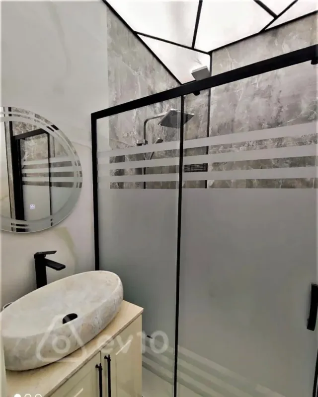 Kirayə verilir 2 otaqlı yeni tikili 107 m²