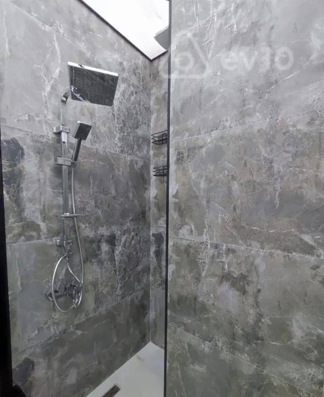 Kirayə verilir 2 otaqlı yeni tikili 107 m²