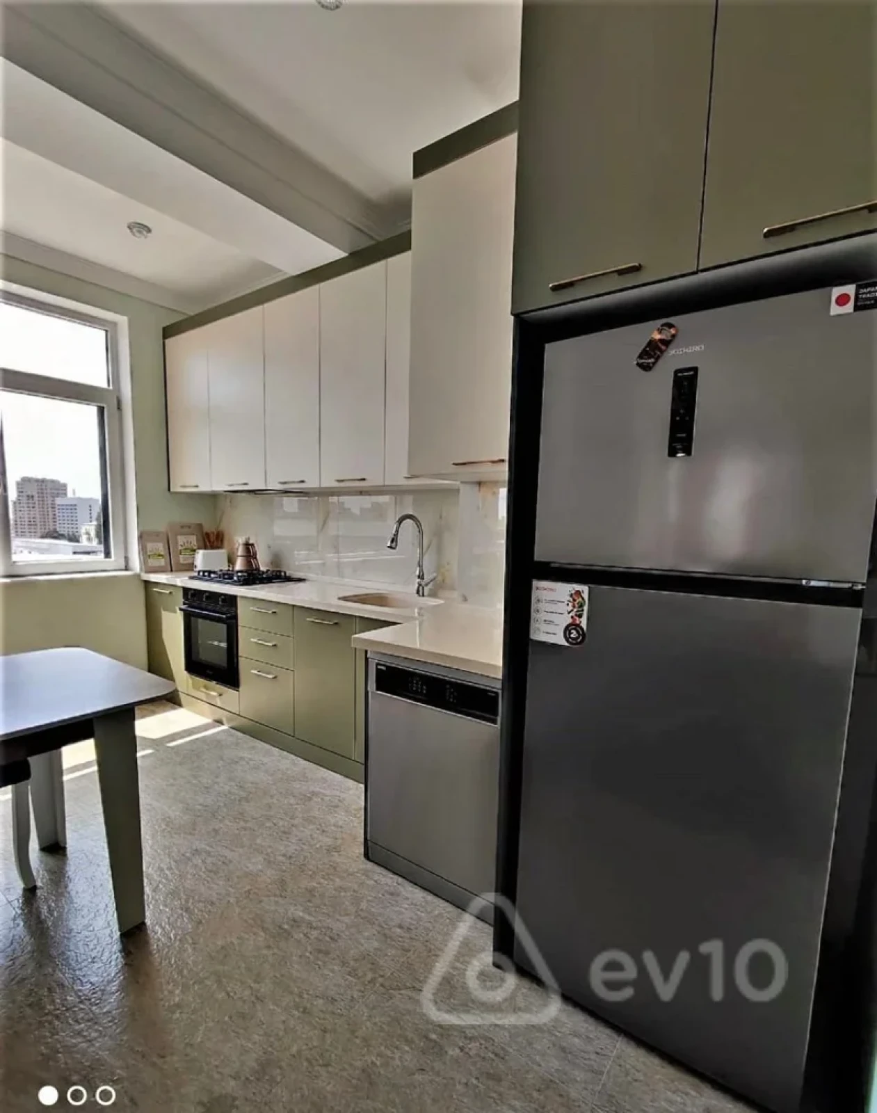 Kirayə verilir 2 otaqlı yeni tikili 107 m²