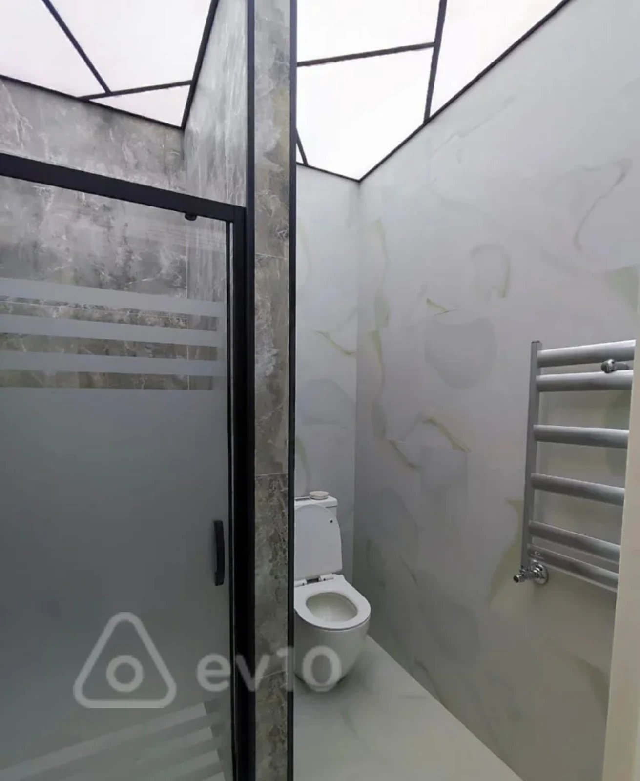 Kirayə verilir 2 otaqlı yeni tikili 107 m²