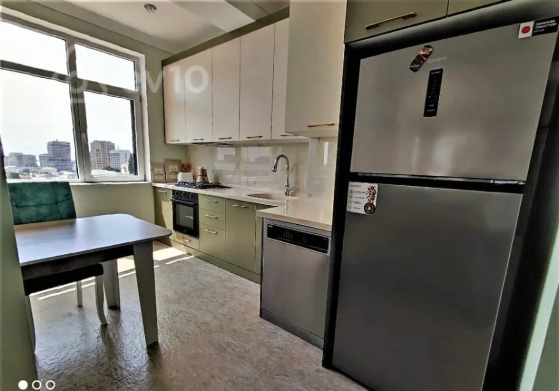 Kirayə verilir 2 otaqlı yeni tikili 107 m²