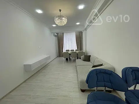 Kirayə verilir 2 otaqlı yeni tikili 66 m²