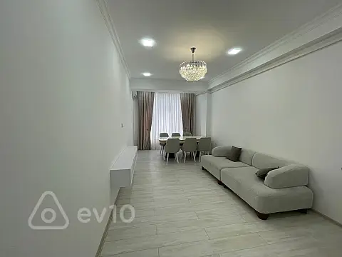 Kirayə verilir 2 otaqlı yeni tikili 66 m²