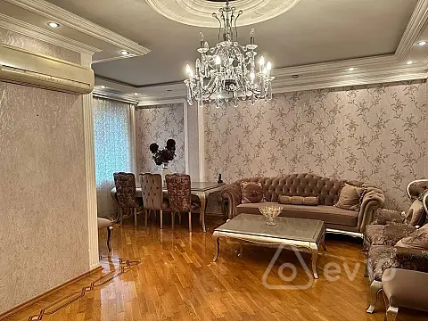 Kirayə verilir 3 otaqlı yeni tikili 100 m²