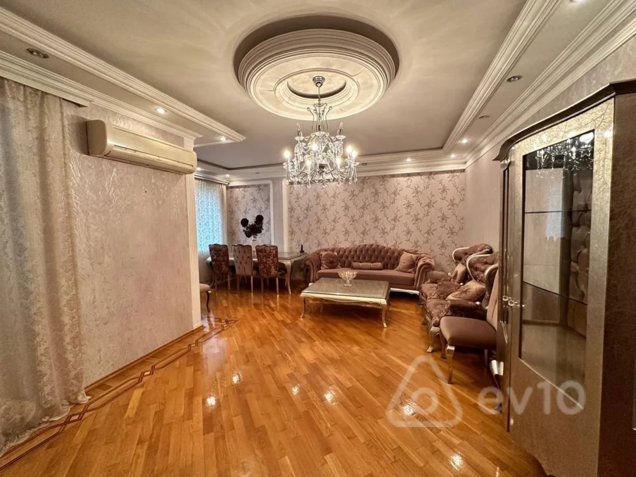 Kirayə verilir 3 otaqlı yeni tikili 100 m²