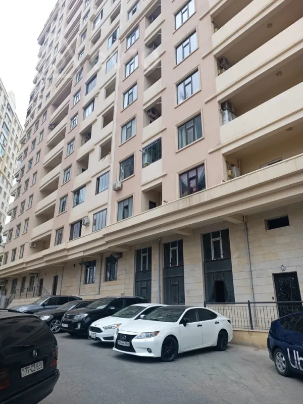Kirayə verilir 2 otaqlı yeni tikili 85 m²