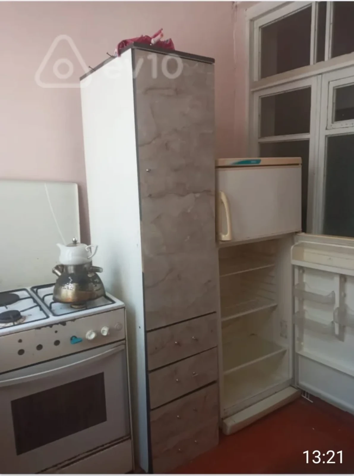 Kirayə verilir 3 otaqlı köhnə tikili 85 m²