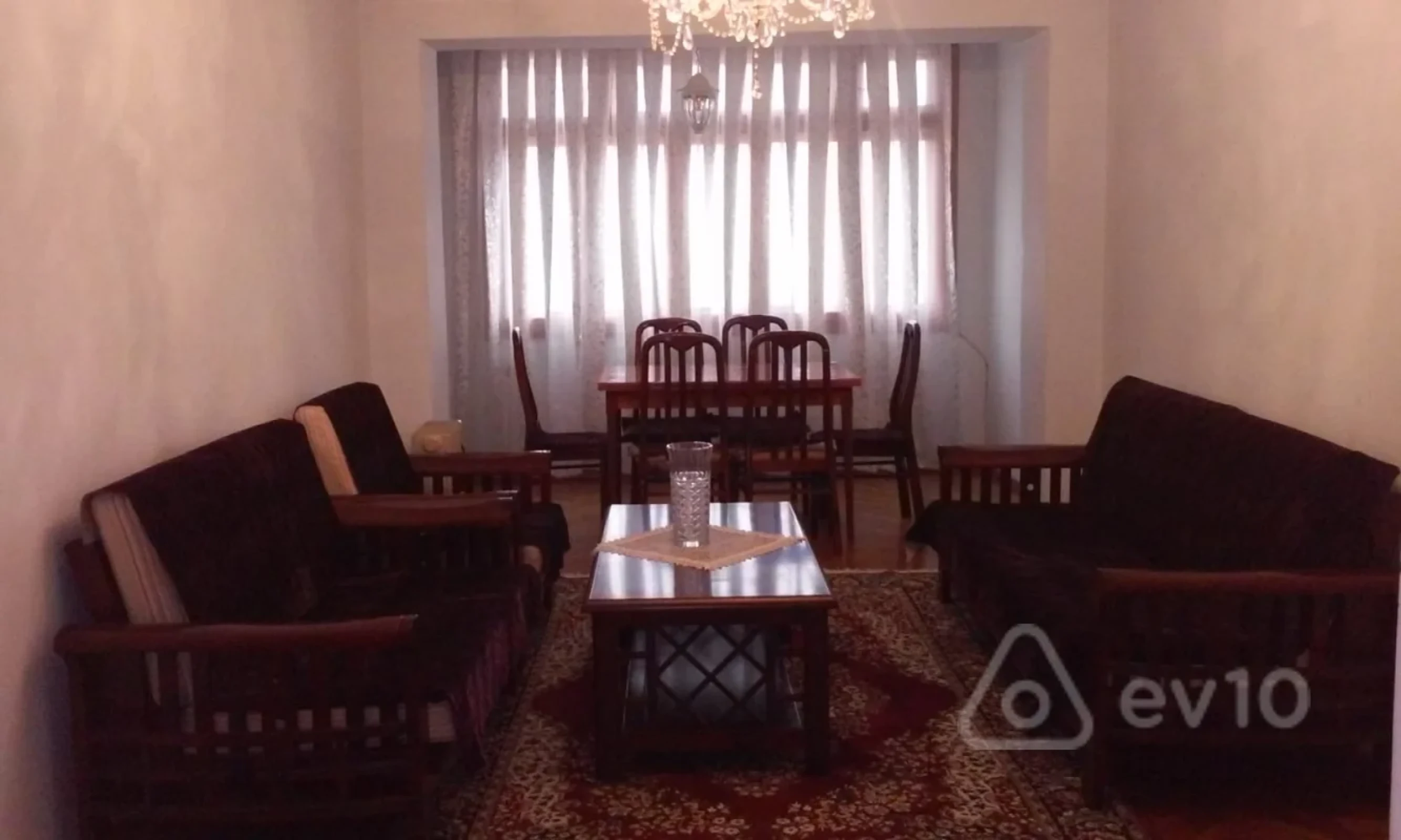 Kirayə verilir 3 otaqlı köhnə tikili 85 m²