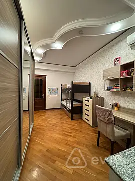 Satılır 3 otaqlı yeni tikili 117 m²