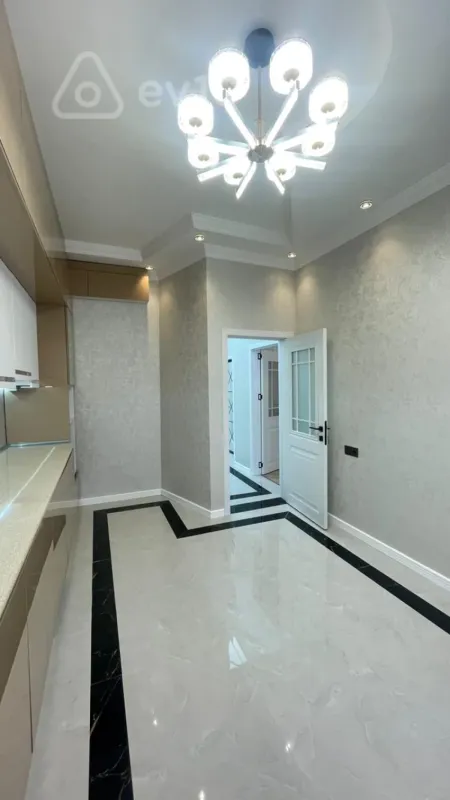 Satılır 3 otaqlı yeni tikili 131 m²