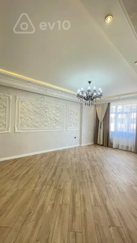 Satılır 3 otaqlı yeni tikili 131 m²
