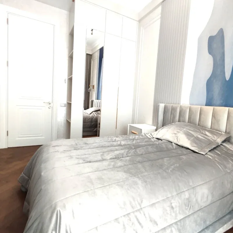 Kirayə verilir 3 otaqlı yeni tikili 145 m²
