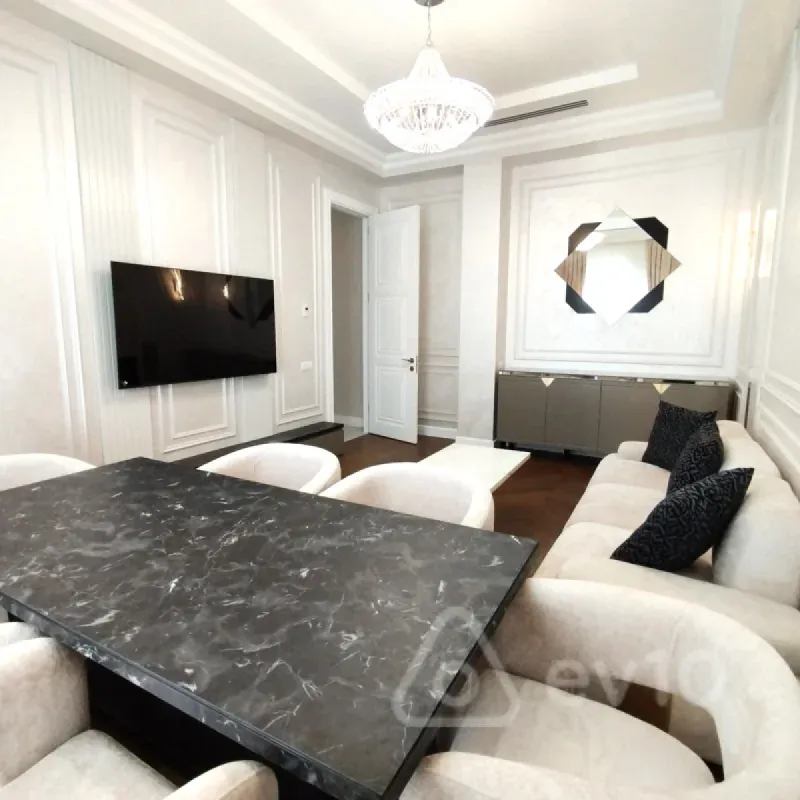 Kirayə verilir 3 otaqlı yeni tikili 145 m²