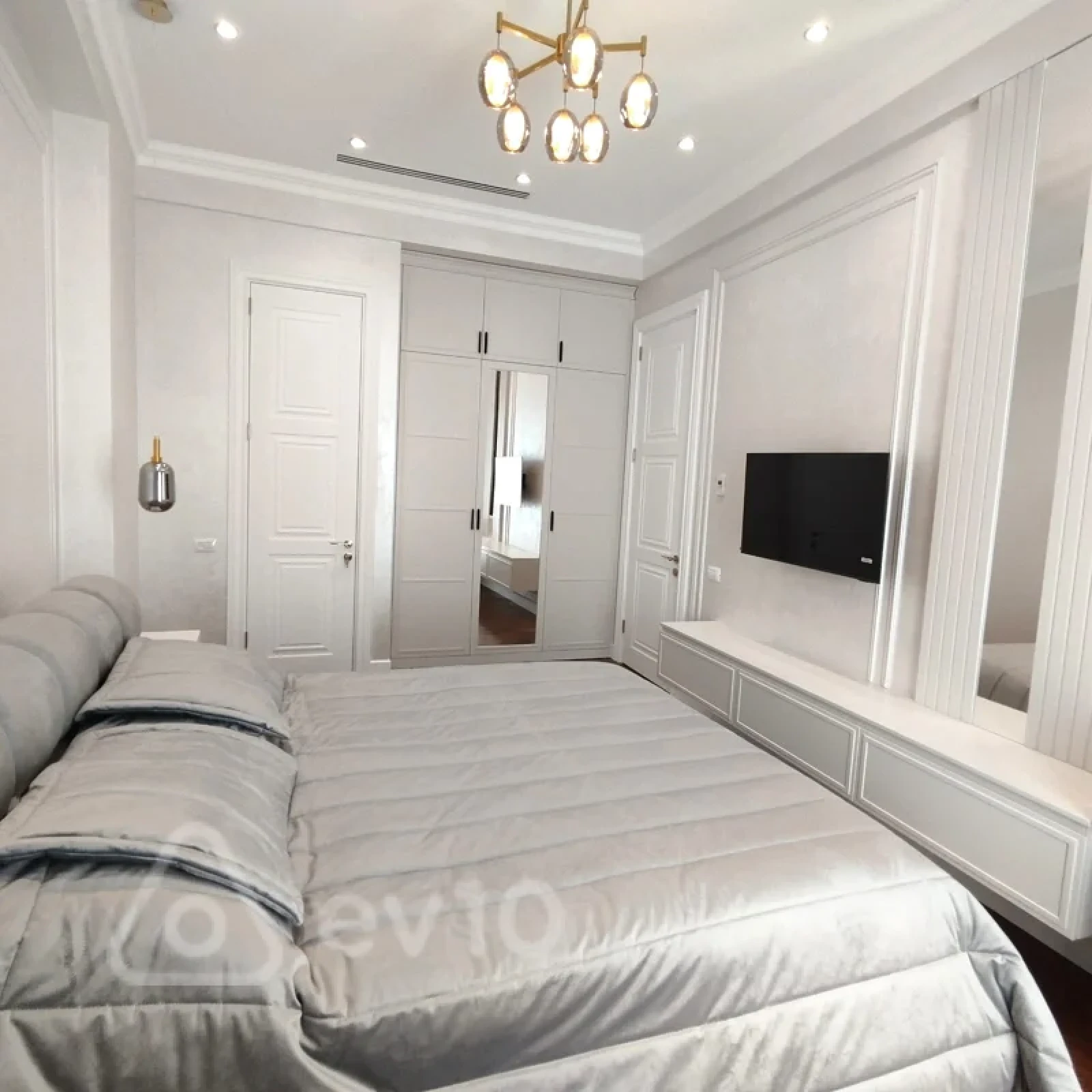 Kirayə verilir 3 otaqlı yeni tikili 145 m²