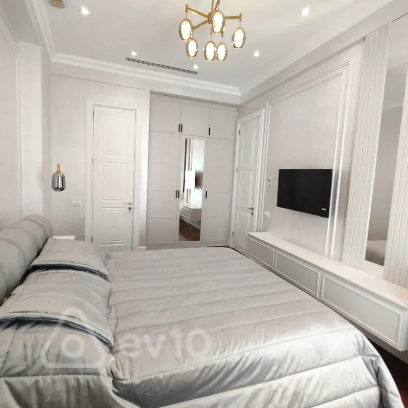 Kirayə verilir 3 otaqlı yeni tikili 145 m²
