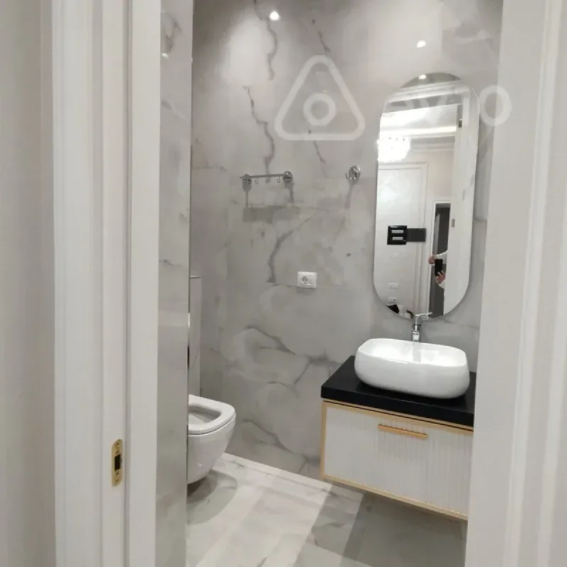 Kirayə verilir 3 otaqlı yeni tikili 145 m²