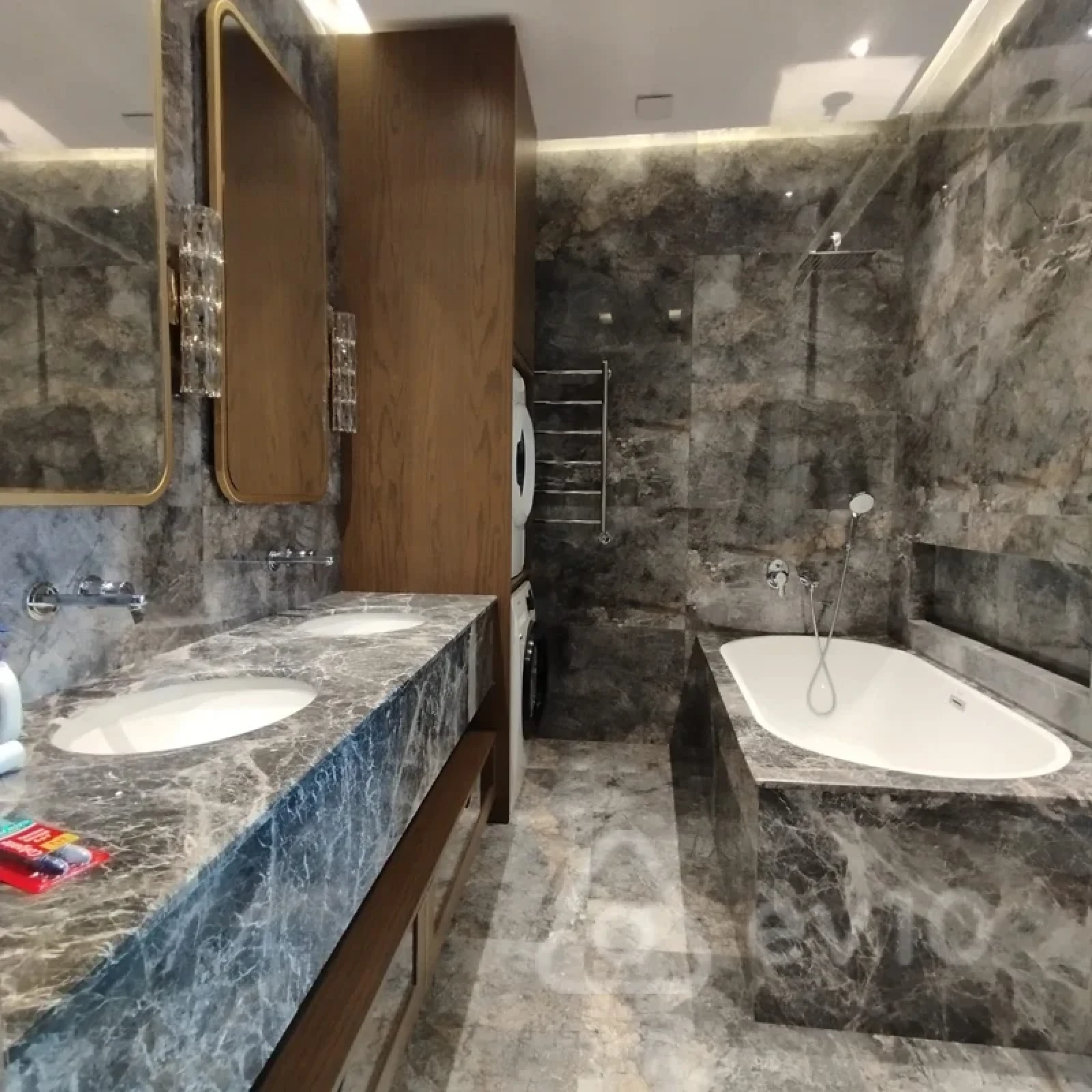 Kirayə verilir 3 otaqlı yeni tikili 108 m²