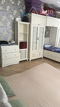 Kirayə verilir 4 otaqlı yeni tikili 250 m²