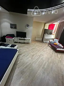 Kirayə verilir 4 otaqlı yeni tikili 250 m²