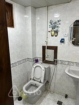 Kirayə verilir 3 otaqlı köhnə tikili 85 m²