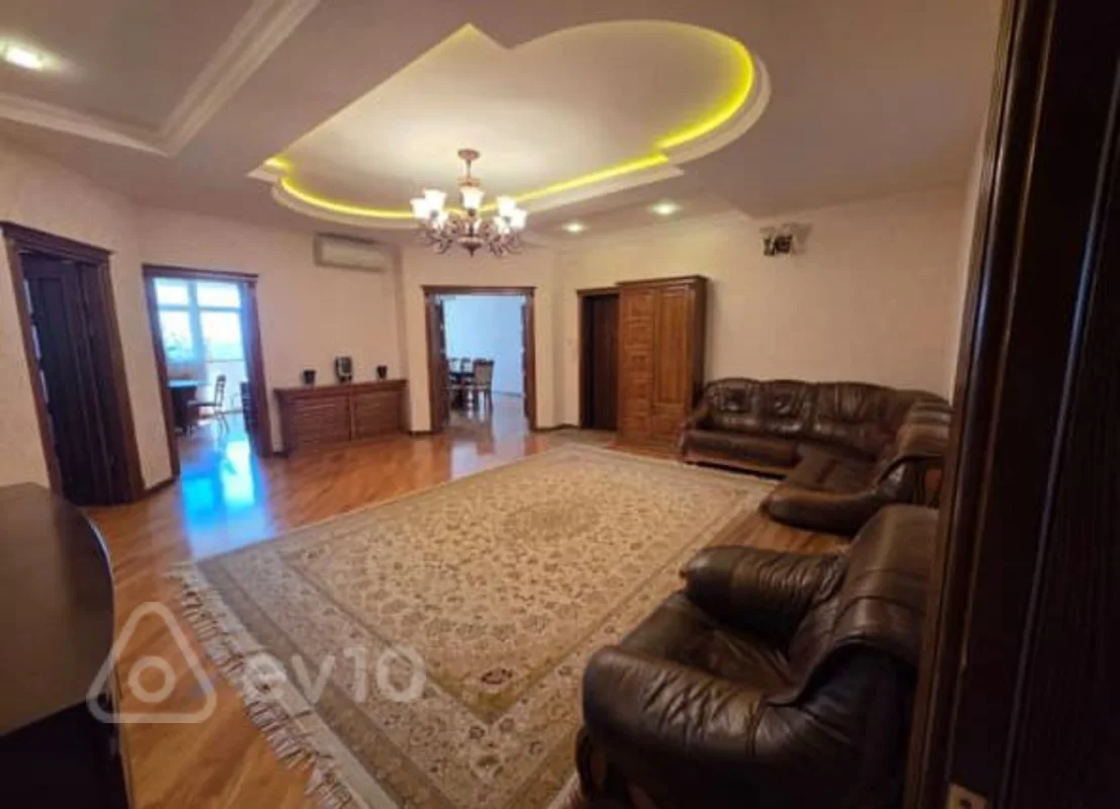 Satılır 3 otaqlı yeni tikili 143 m²