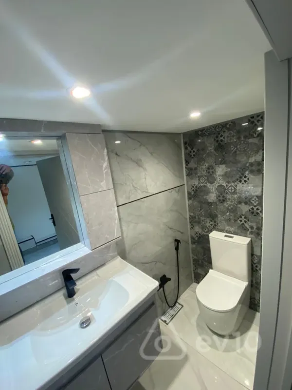 Satılır mənzil 90 m²