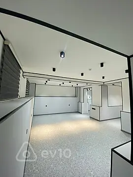 Satılır mənzil 90 m²