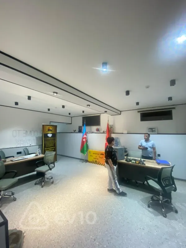 Satılır mənzil 90 m²