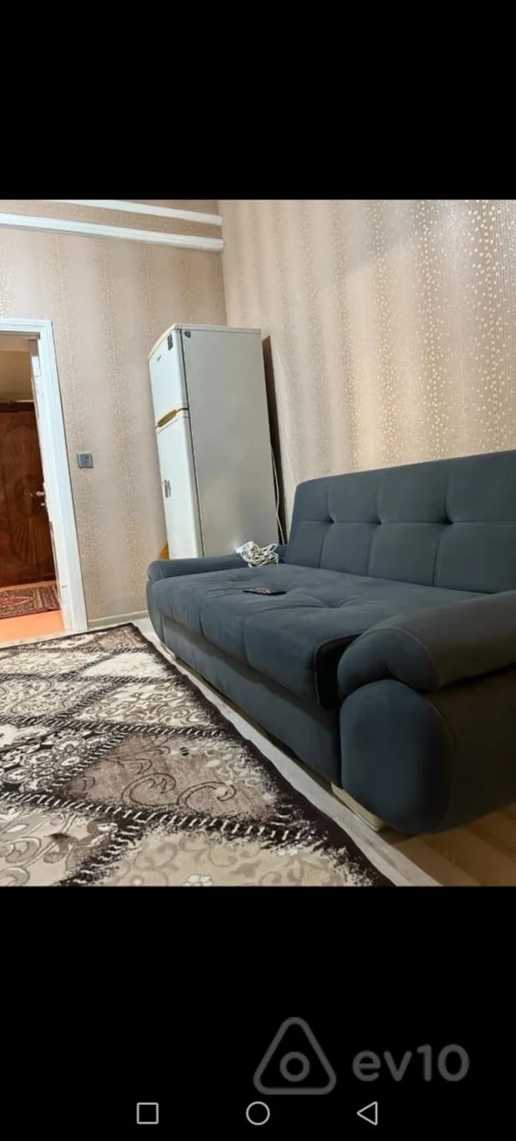 Kirayə verilir 2 otaqlı köhnə tikili 75 m²