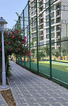 Kirayə verilir 4 otaqlı yeni tikili 180 m²