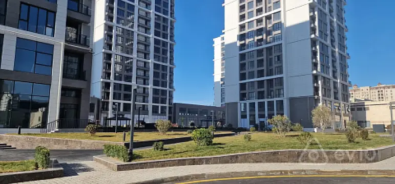 Satılır 3 otaqlı yeni tikili 147 m²