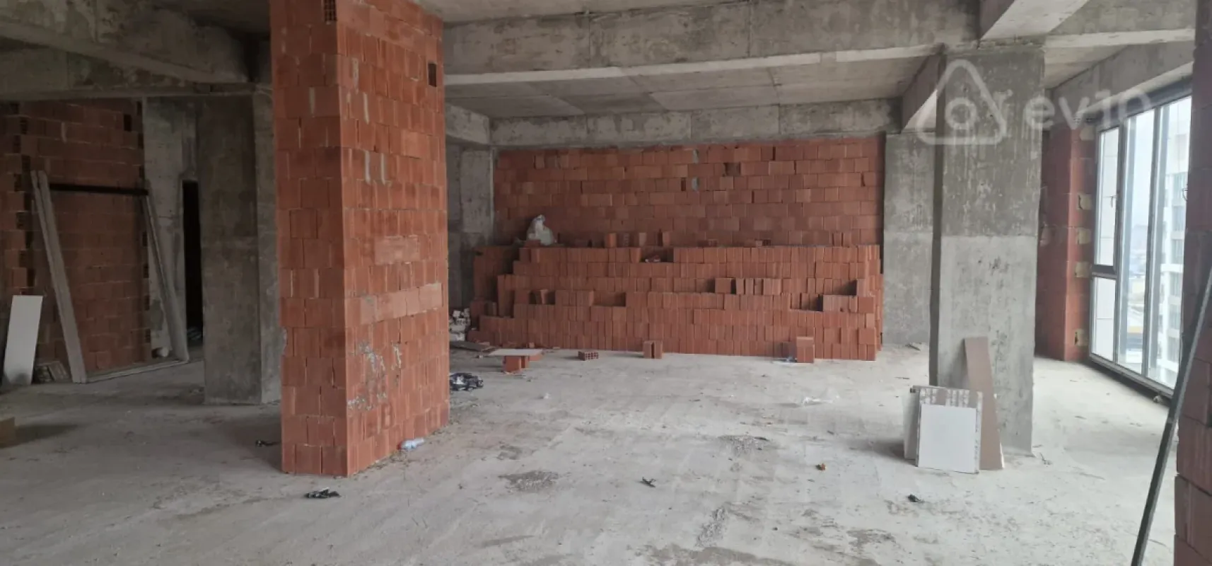 Satılır 3 otaqlı yeni tikili 147 m²