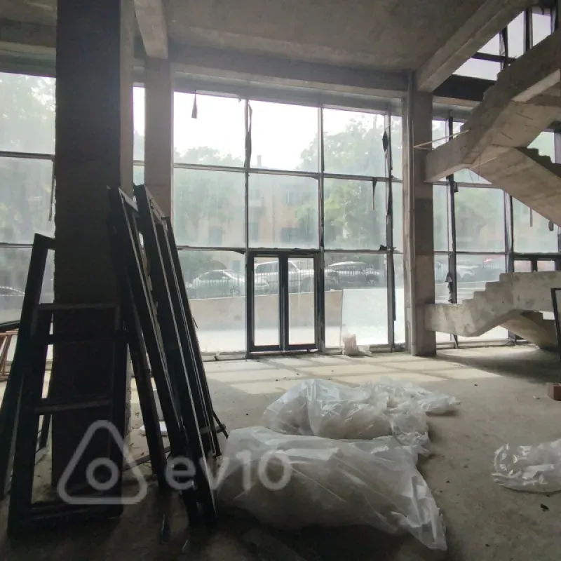 Kirayə verilir mənzil 142 m²