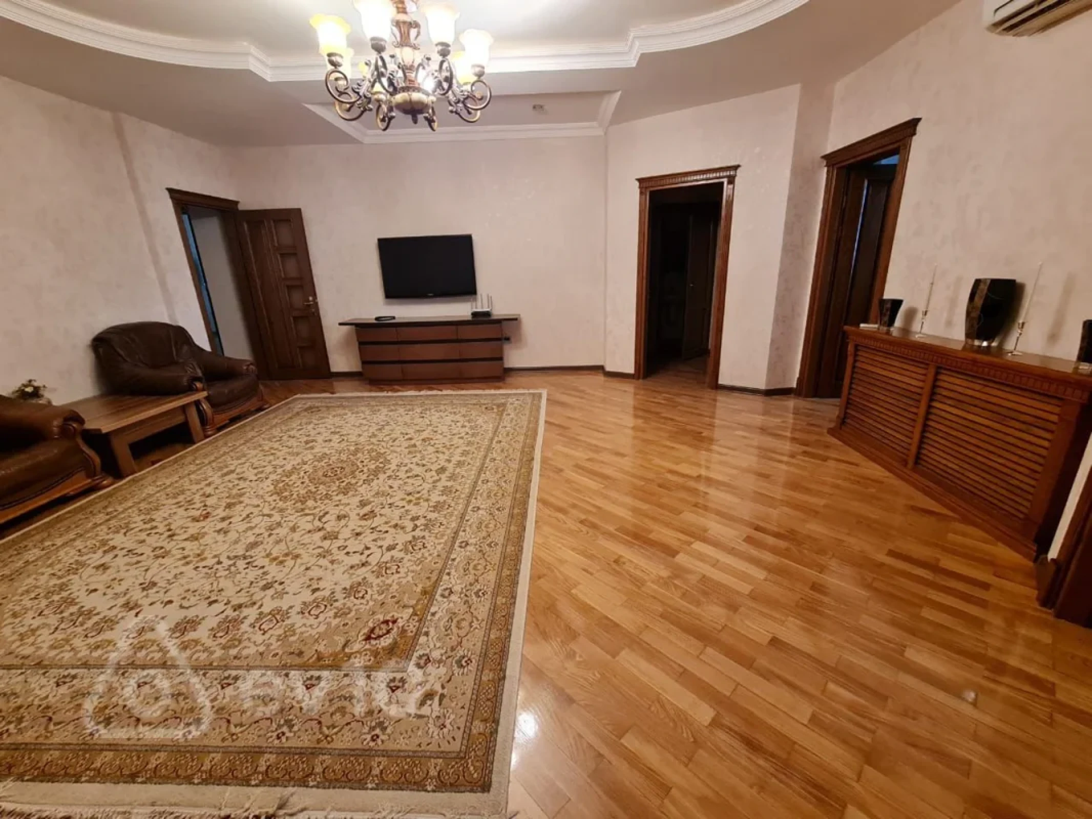 Satılır 3 otaqlı yeni tikili 145 m²