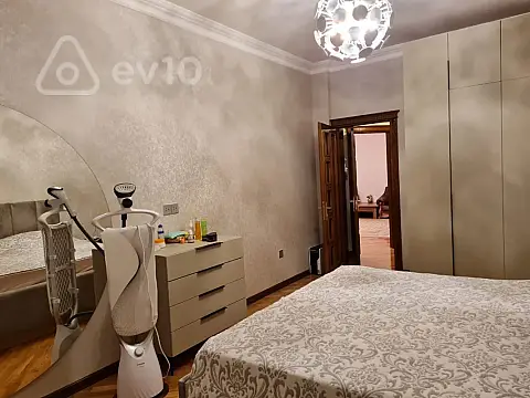 Satılır 3 otaqlı yeni tikili 145 m²