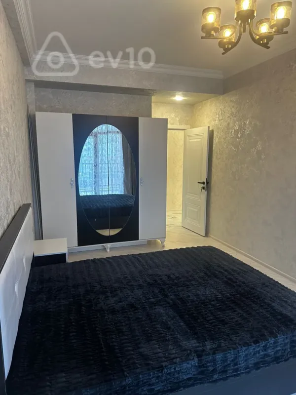 Kirayə verilir 2 otaqlı yeni tikili 65 m²