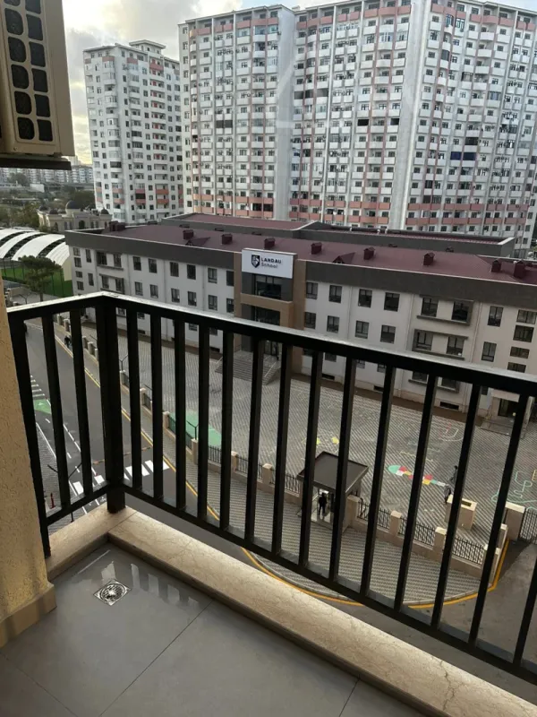 Kirayə verilir 2 otaqlı yeni tikili 65 m²