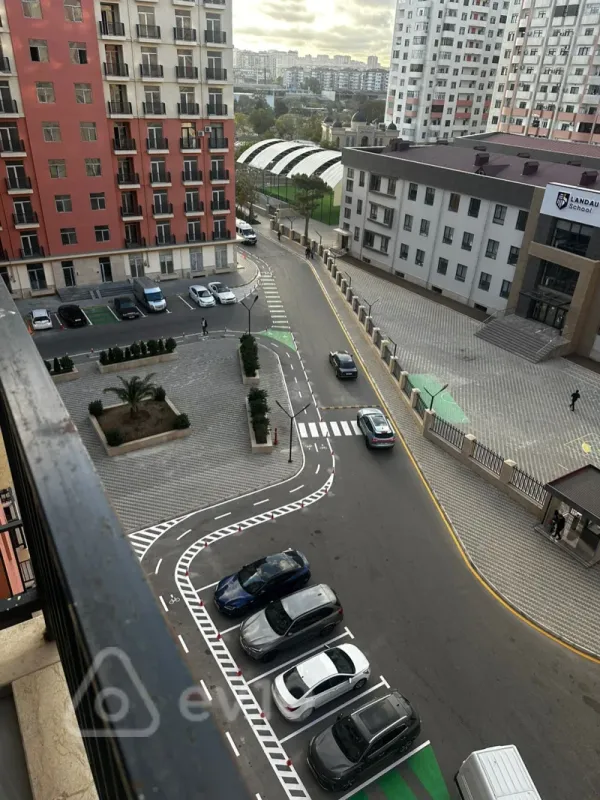 Kirayə verilir 2 otaqlı yeni tikili 65 m²