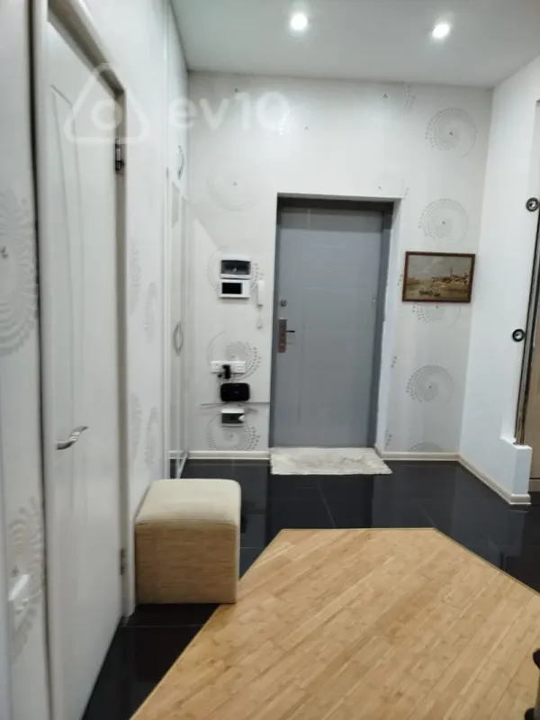 Satılır 2 otaqlı yeni tikili 65 m²