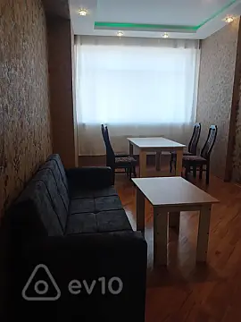 Kirayə verilir 2 otaqlı yeni tikili 73 m²