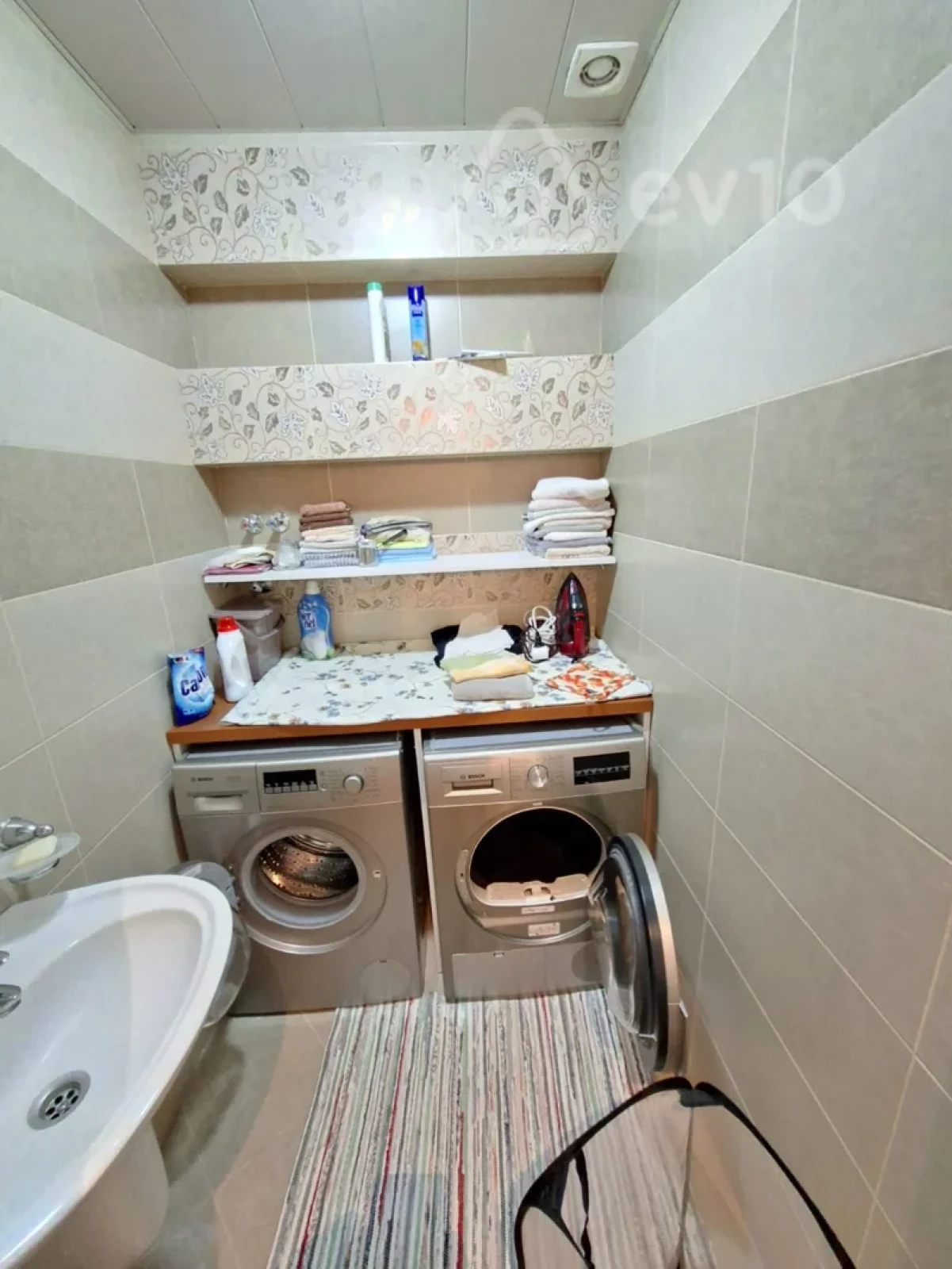 Satılır 2 otaqlı yeni tikili 90 m²