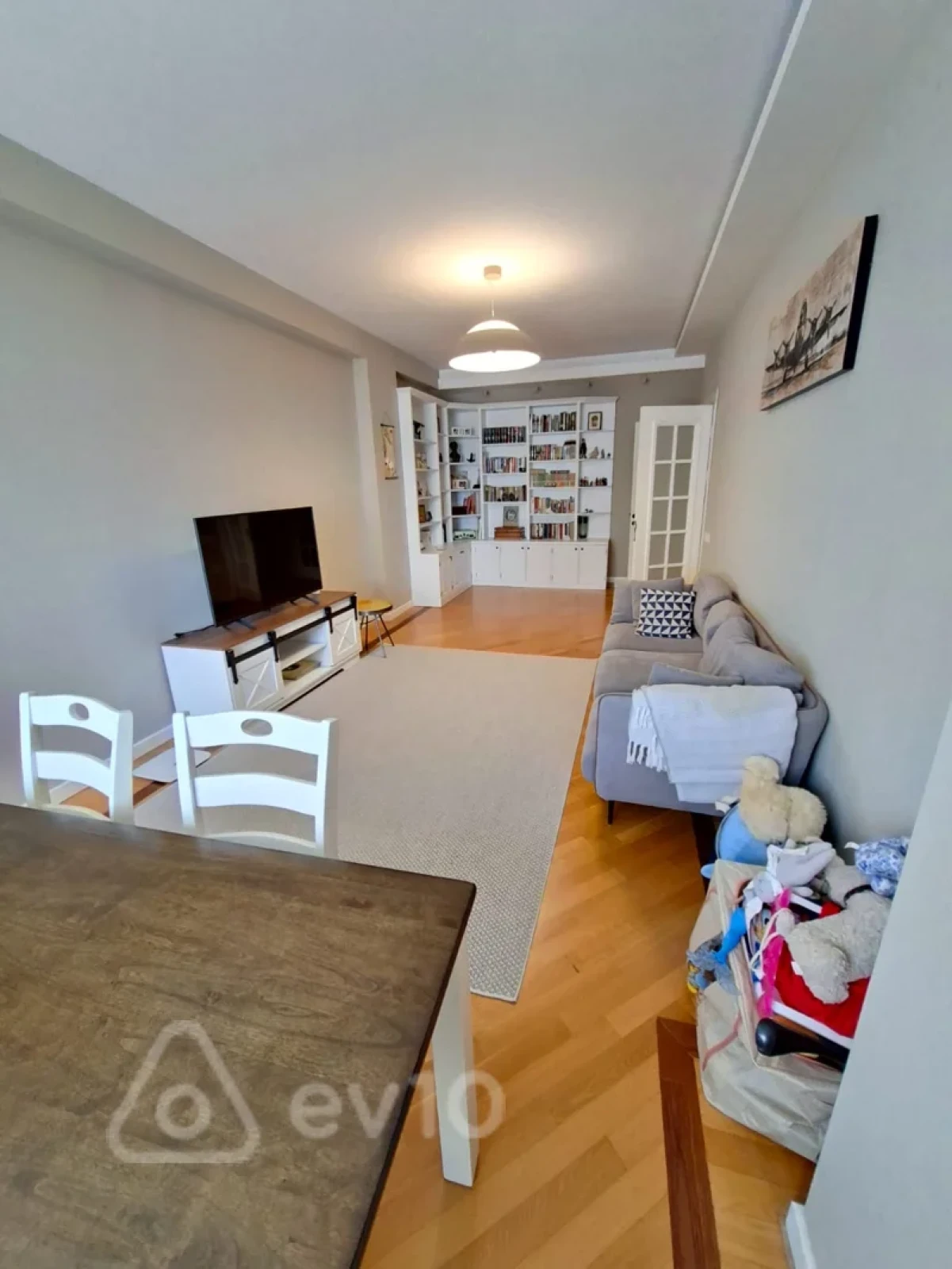 Satılır 2 otaqlı yeni tikili 90 m²